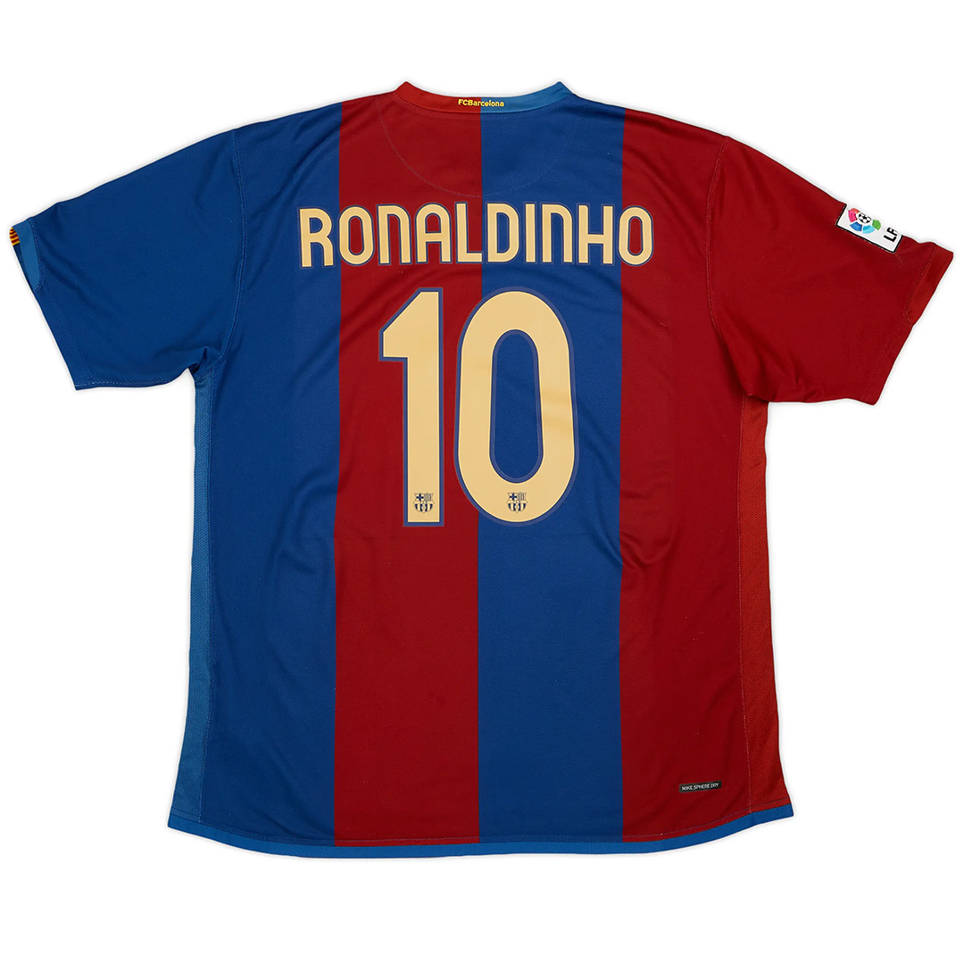 Ronaldinho #10 Retro Barcelona Home Jersey 2006/07
