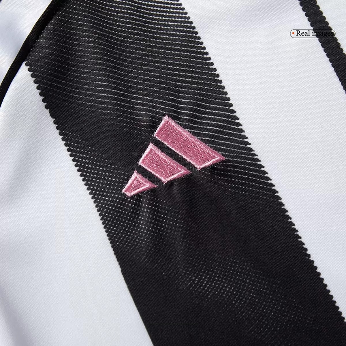 Kids Juventus Home Jersey Full Kit 2025/26