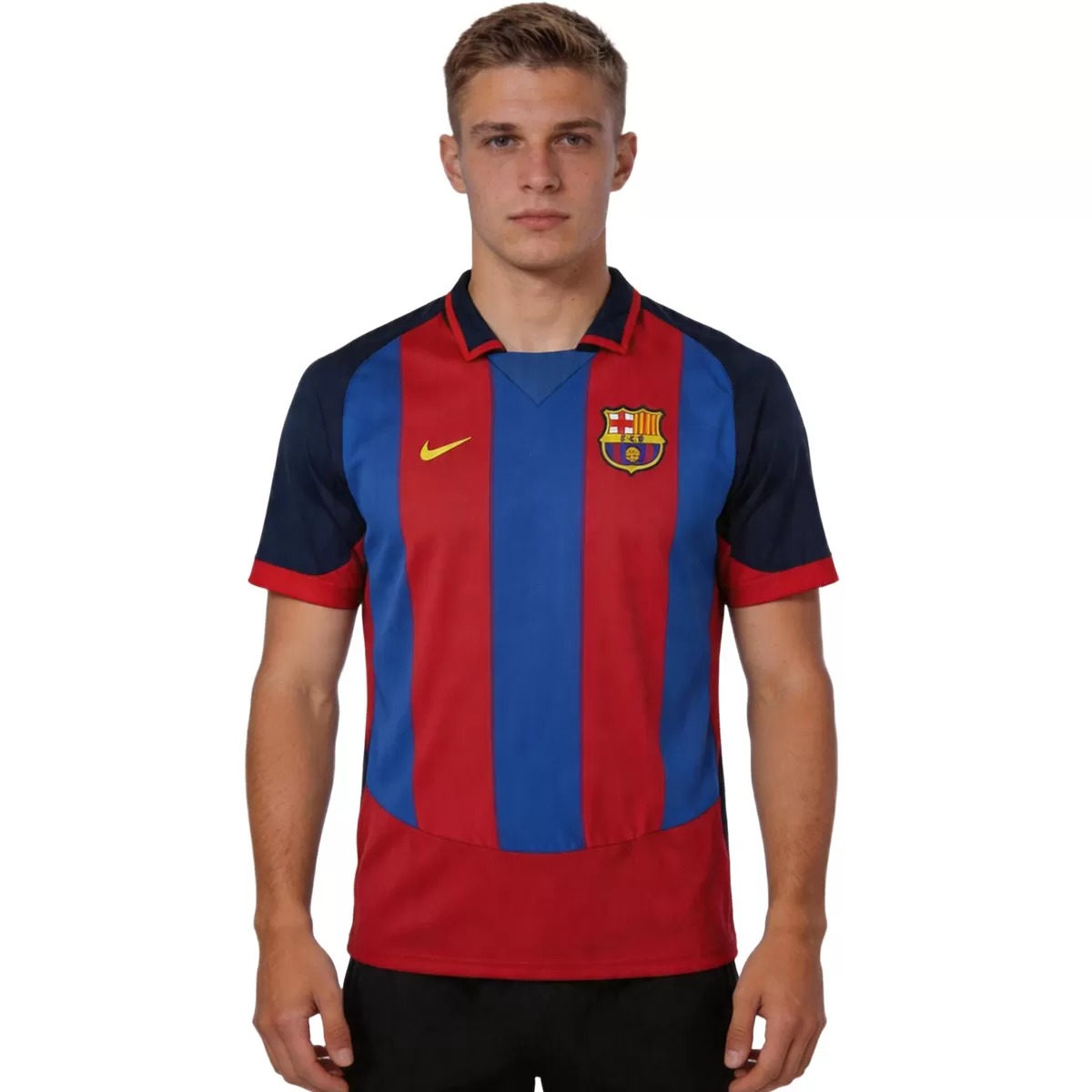 Retro Barcelona Home Jersey 2003/04